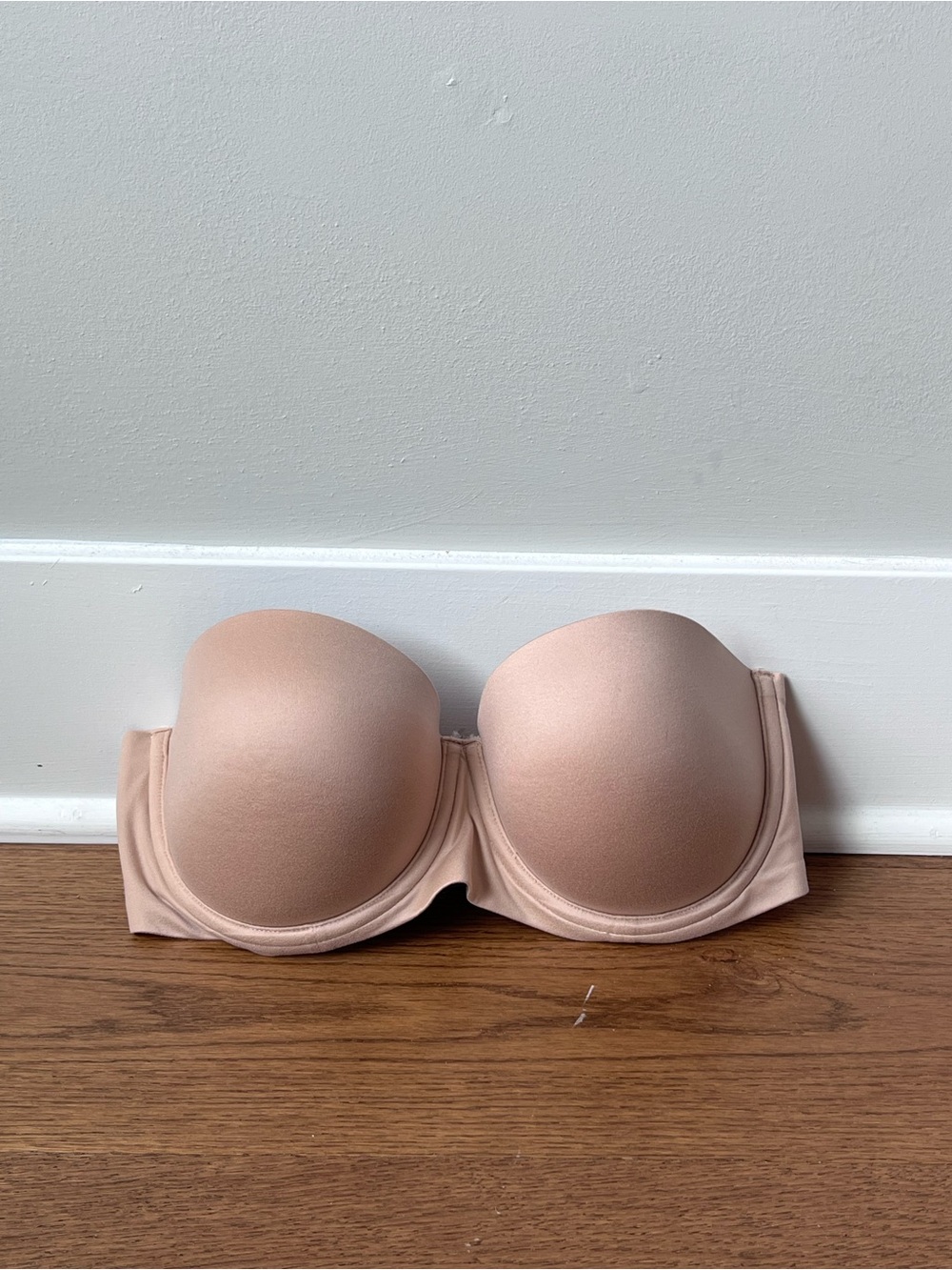 Aerie Sunnie Strapless Lightly Lined Underwire Bra Size 34D Beige Nude Sands